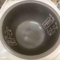 TOSHIBA 
炊飯器の画像