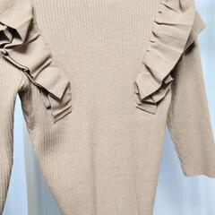 【ノエラ】フリル付ニットの画像