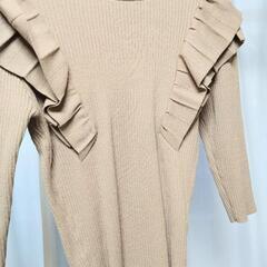 【ノエラ】フリル付ニット