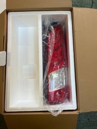 ダズフェローズledテールランプ