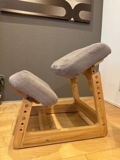 背すじピンと学習チェア