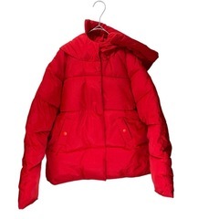 [newNE] ニューネ 中綿 ショート ダウン風 フード付き コートレッド　Mの画像