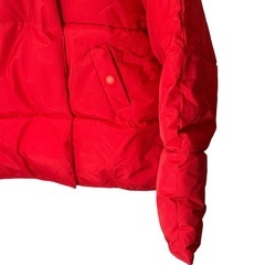 [newNE] ニューネ 中綿 ショート ダウン風 フード付き コートレッド　Mの画像