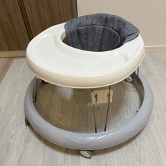 歩行器　ベビー【美品】の画像
