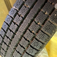 スタッドレスタイヤ4本セット175/65R15の画像