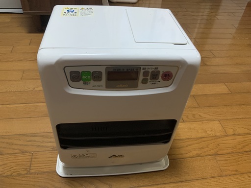 ⭐️美品　ぼちぼち冬支度を　価格高騰する前に石油ファンヒーターはいかが⭐️