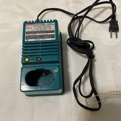 マキタ　急速充電器  DC9700 7.2V 9.6V 