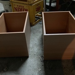 木箱の画像