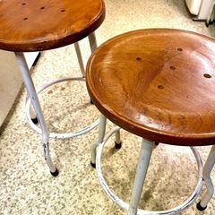 【池上店】【【～4/14限定SALE！店内全品20%お値引き！】在庫2点→1点　オールドメゾン　old Maison チーク　スツール　teak wood stool iron industrial vintage antique アイアン　インダストリアル　木製　無垢材　無垢　の画像