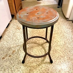 【池上店】 在庫2点→1点　スツール　wood stool iron industrial vintage antique アイアン　インダストリアル　木製　無垢材　無垢　 　検　オールドメゾン　old Maison チーク　teak ビンテージ の画像