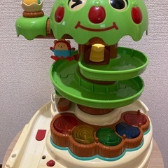 コンビ 光るコロコロの木 くるくるチャイム 知育玩具の画像