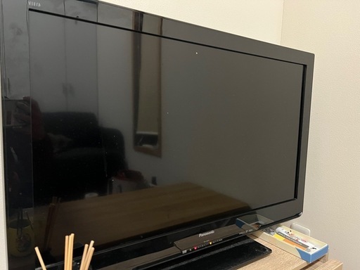 テレビ　32v