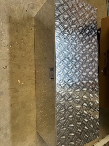 アルミボックス　工具箱　新品