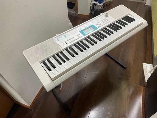電子ピアノ