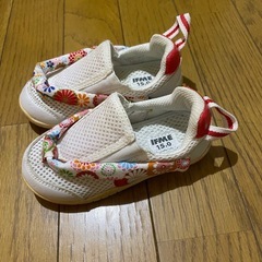 使用済み。七五三にあると便利な草履スリッポン(ハンドメイド)です。の画像
