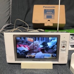 値下げ★パナソニック★5V型 液晶ポータブルテレビ ★ビエラ SV-ME650-Wの画像