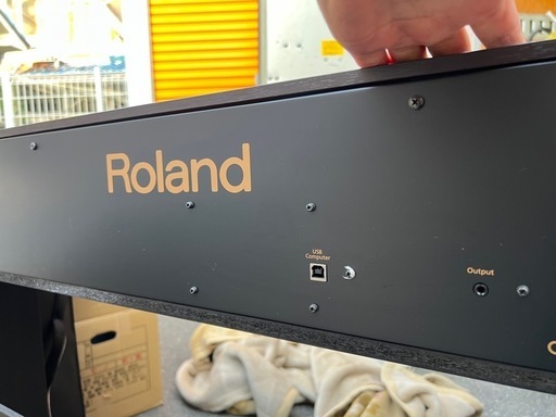 ? Roland RP410R 電子ピアノ　ローランド