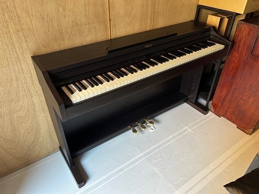 ? Roland RP410R 電子ピアノ　ローランド
