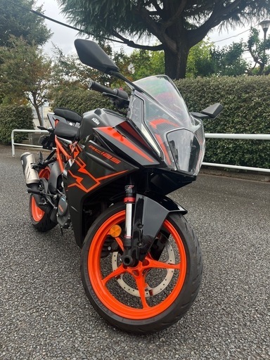 [コーティング済み]KTM RC 125 2022 年式　125cc