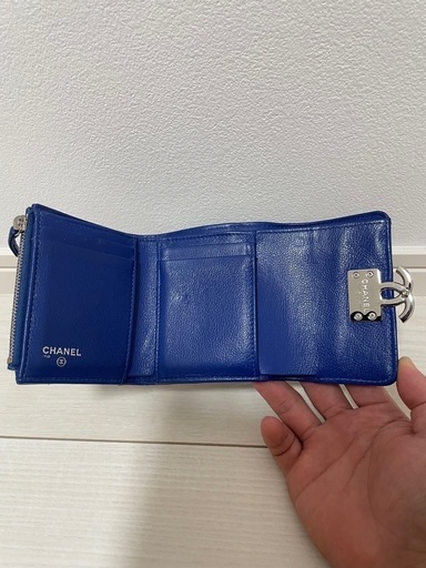 シャネル　三つ折り財布