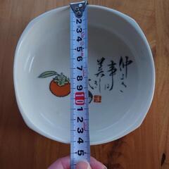 秋　深め　お皿　深皿　の画像