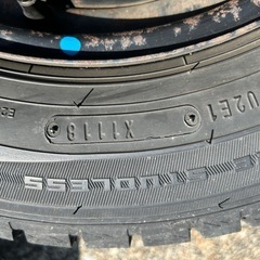 145/80R13スタッドレスタイヤスチールホイール
の画像
