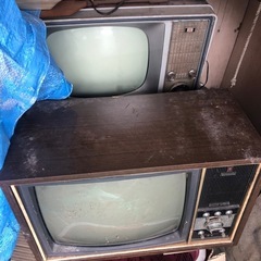 古いテレビ、昭和レトロの画像