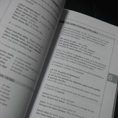 【美品✨】スペイン語教本（洋書）の画像