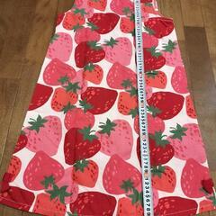 CRAZY8    ジンボリー姉妹ブランド   可愛い苺ワンピースの画像