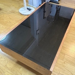 センターテーブル