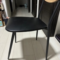 【取引中】机と椅子のセットの画像