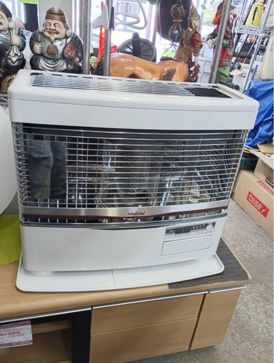 アース万代店　分解掃除済み美品　トヨトミ 煙突ストーブ HR-650K 木造17畳 コンクリート27畳