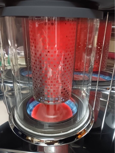 アース万代店　分解掃除済み美品　トヨトミ 煙突ストーブ HR-650K 木造17畳 コンクリート27畳