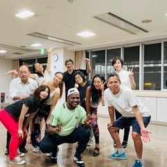【ビギナーのラテンダンスレッスン】サルサ&クンビアをコロンビアの先生と明るく楽しい雰囲気で踊ってみるレッスンですの画像