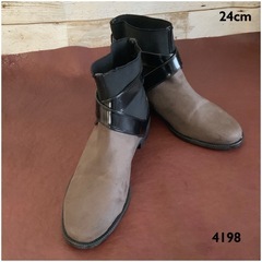 ZARA TRAFALUC【24㎝位】ブーツ☆クリーニングお手入...