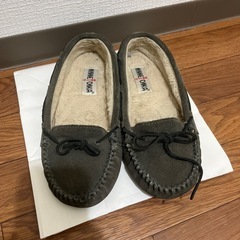 【商談中】ミネトンカ ボア 24.5㎝ 汚れあり
