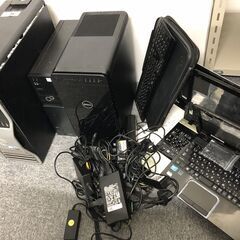 ノートPCｘ３台 　デスクPCｘ３台　　アダプタなど