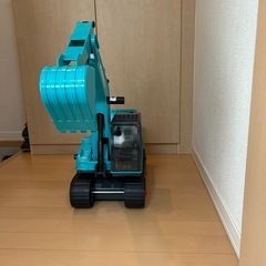 ショベルカーのコンビカーの画像