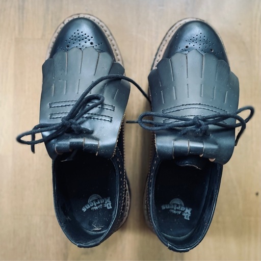 ドクターマーチン　希少なデザインで秋冬に大活躍！