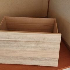 NO.95桐箱2つ差し上げます。の画像
