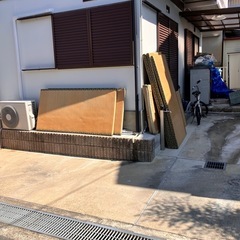 本畳あげます。家の前に置いてます。勝手にどうぞ