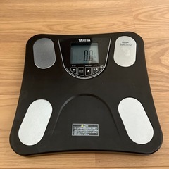 タニタ体重計
