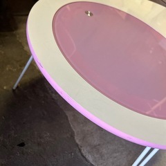 折りたたみテーブル　の画像