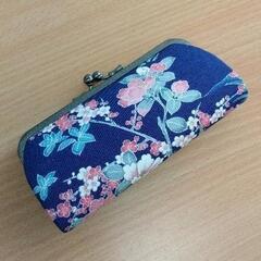 1001-062 和柄　がま口財布
