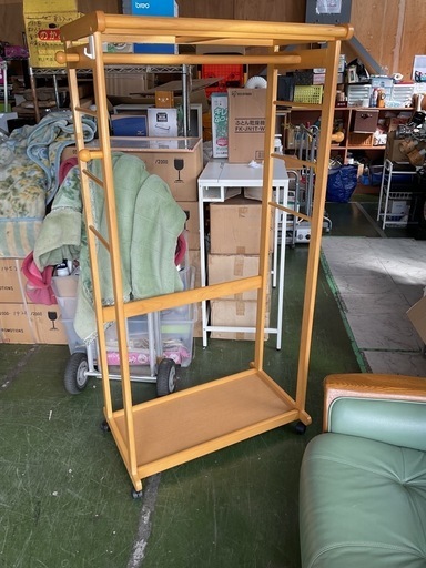 洋服掛け　木製  中古