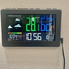 ニトリ　デジタル時計 S657CSメルテ　温度湿度気圧の画像