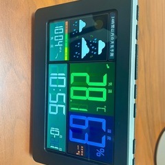 ニトリ　デジタル時計 S657CSメルテ　温度湿度気圧の画像