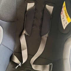 美品　Combi WE GO チャイルドシートLYF-375の画像