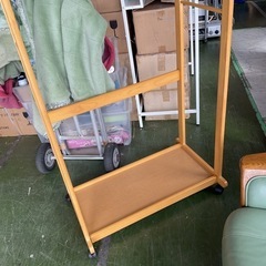 洋服掛け　木製  中古の画像