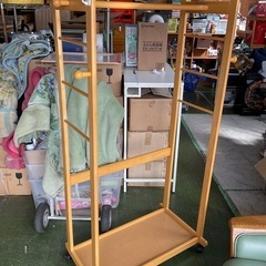 洋服掛け　木製  中古の画像